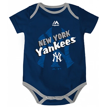 Girls Just Love Baseball T-Shirt: Yankees Wit