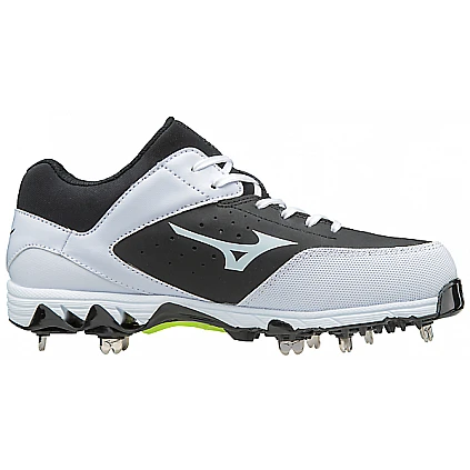 Mizuno 9-Spike Swift 4/5 Low Women: Black
